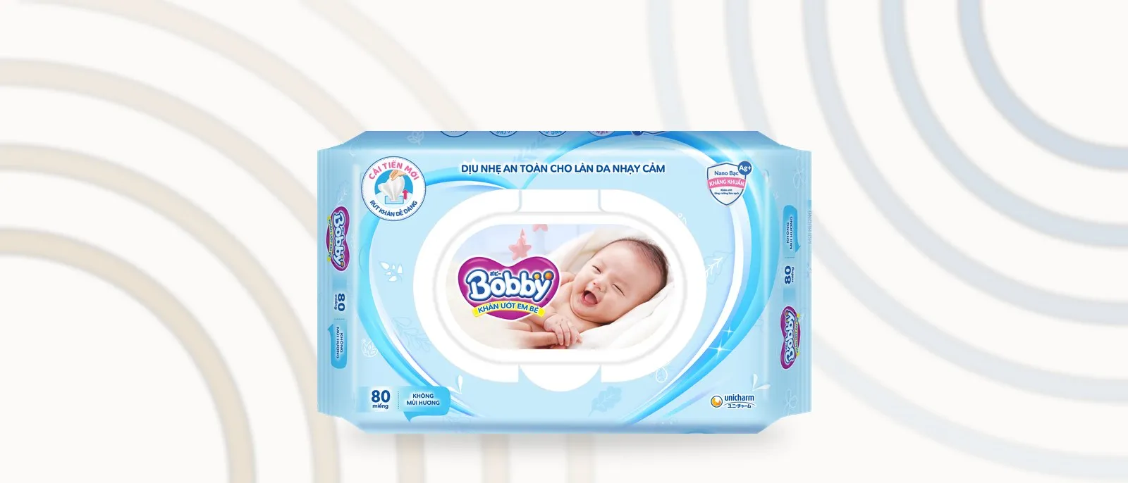 Một gói khăn ướt em bé Bobby không mùi hương màu xanh nhạt, mặt trước in hình em bé đang cười